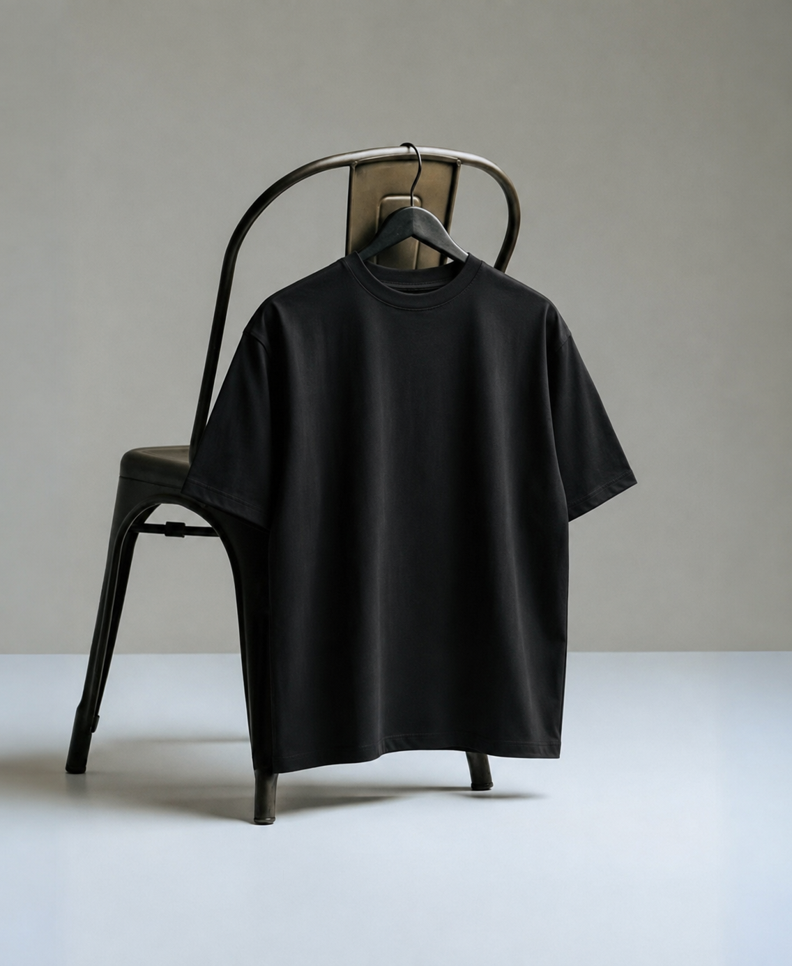 obsidian black boxy fit oversized tshirt